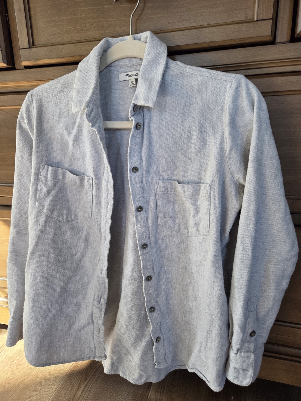 Madewell 100% Cotton Light Grey Casual Button-Down Shirt With Pockets